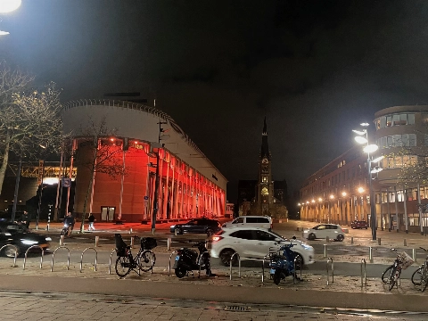 Orange the World van start