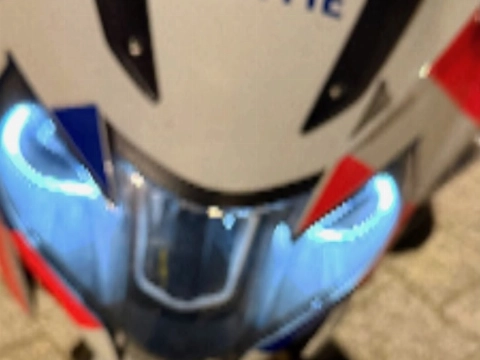 Politie haalt bestuurder 'in kennelijke staat' van straat