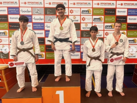 Twee keer goud voor Schiedamse judoka's
