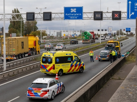 Ongeluk veroorzaakt veel oponthoud op A4