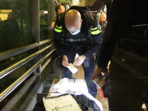 Politie zoekt getuigen na schietincident