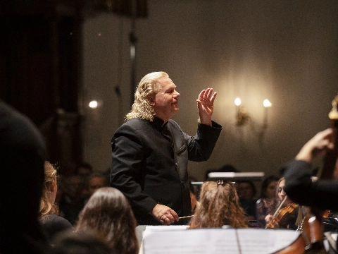 Klassiek op zondag: Sinfonia met Rossini en Mozart