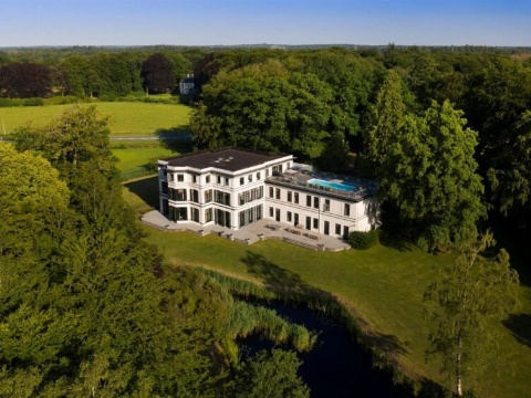 Jeneverstad of cocainestad?