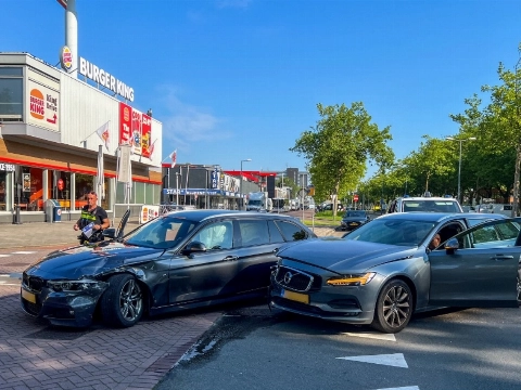 Algehele afsluiting 's-Gravelandseweg van de baan