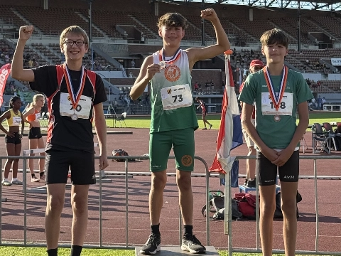 Schiedamse jonge atleet wint verspringgoud op D-spelen