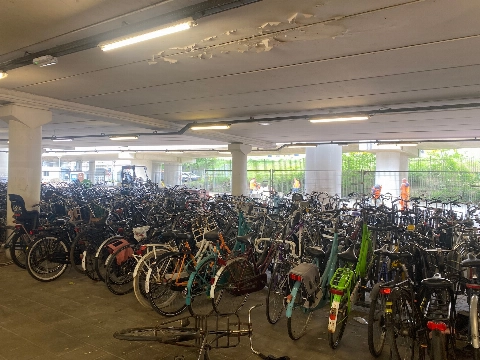 Verbouwing fietsenstalling achter op schema