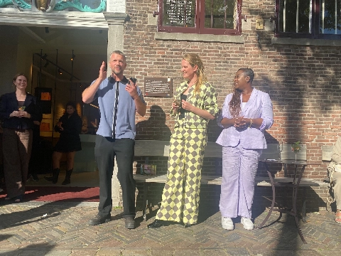 De Bonte Koe viert een feestje