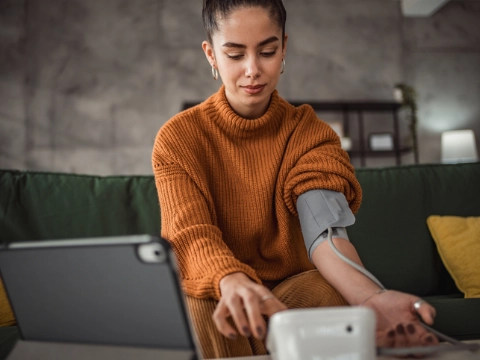 Start regionale thuismonitoring hoge bloeddruk