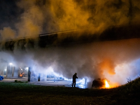 Autobrand zorgt voor hinder op A20