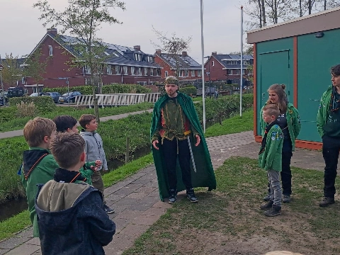Schiedam even terug in de tijd: ridder gespot in Beatrixpark