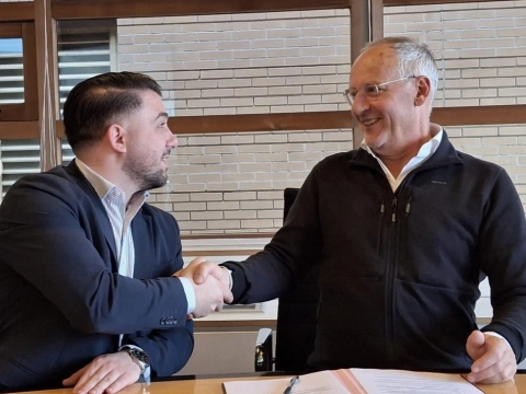 Van Dijk gaat Sveaborg ophogen en herinrichten