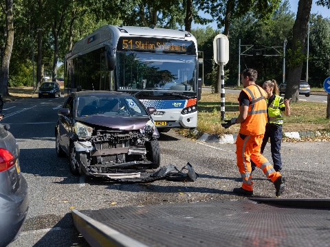 Botsing op Churchillweg zorgt voor oponthoud