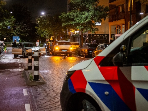 Frontale botsing zorgt voor stremming bus