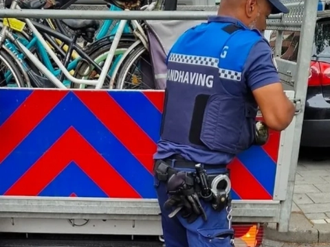 Lichtblauwe brigade haalt 32 fietsen van straat