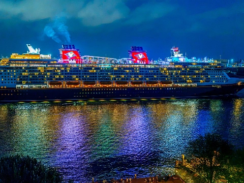 Geïmponeerd door de enscenering van Disney