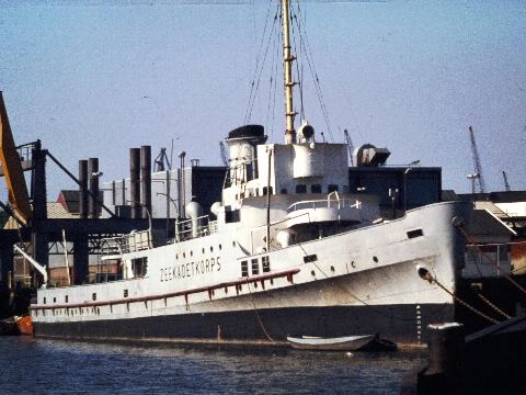 Wie was er als zeekadet actief op de Jan van Gelder?