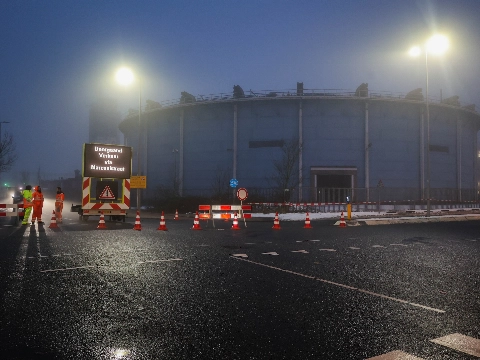 Dak van Ferro Dome dreigt in te storten