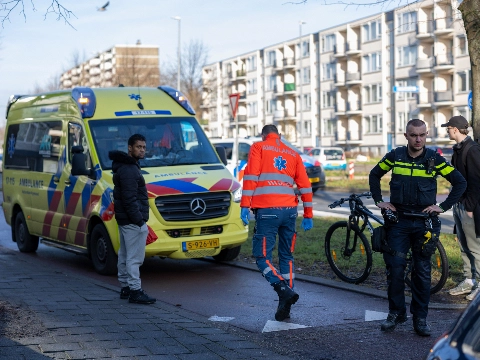 Voetganger gewond na aanrijding op zebrapad