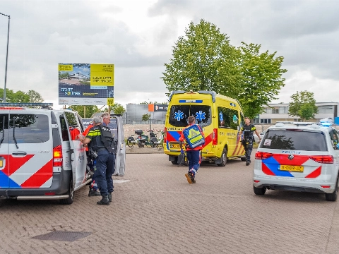 Man gewond na steek- en schietincident