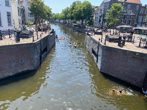 In Schiedam net op vakantie
