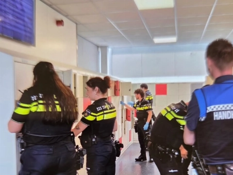Kluisjescontrole op school