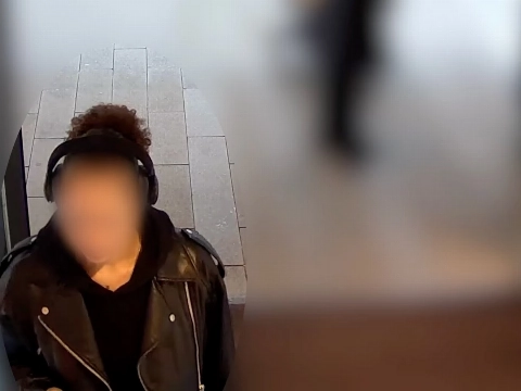 Jonge vrouw gezocht voor oplichting