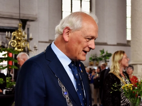 Cor Lamers spreekt over ambtsketens en volkswoede