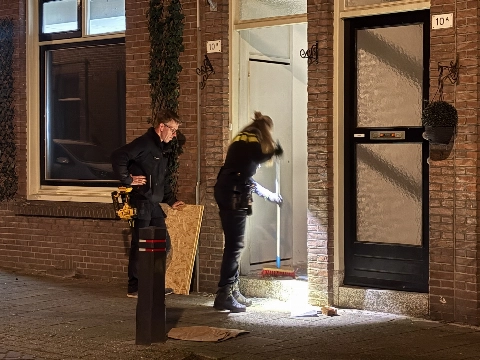 Ruiten voordeur vernield - melding mishandeling