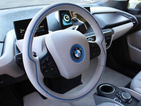 Duurzaam rijden in Schiedam: elektrisch leasen steeds populairder