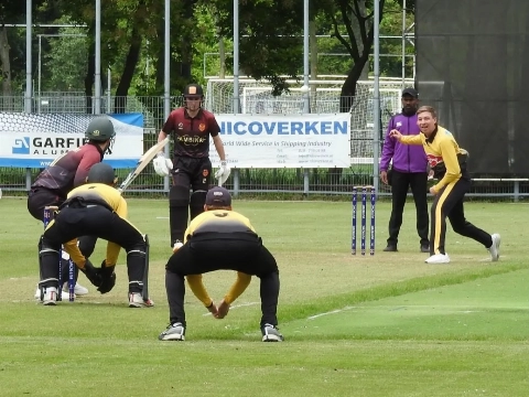 Excelsior'20 wint van Dosti