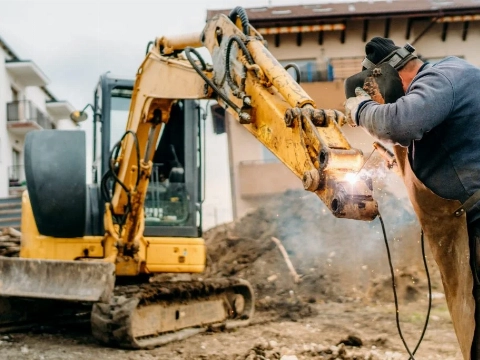 Asbestsanering: wat nodig is voor 'n veilige renovatie