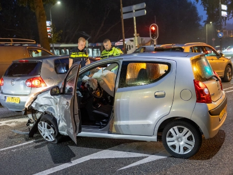 Vier auto’s beschadigd bij aanrijding op Churchillweg