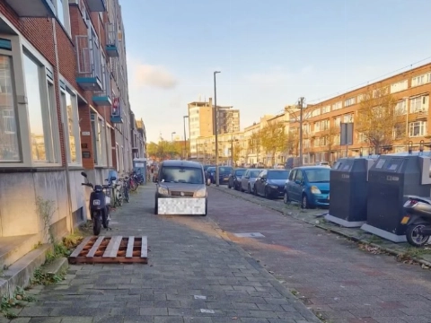 Lichtblauwe brigade bekeurt op Rotterdamsedijk