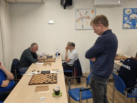 Damclub Schiedam begint competitie met nederlaag