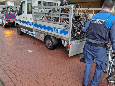 Tachtig fietsen van straat gehaald