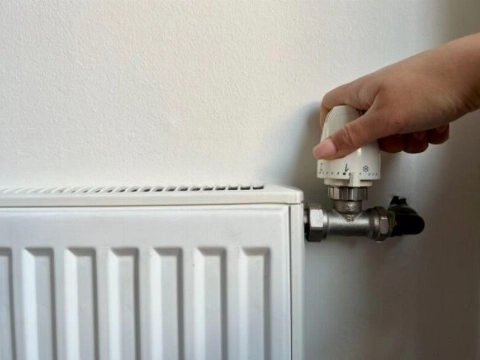 Schiedammers besparen minder op gas en licht