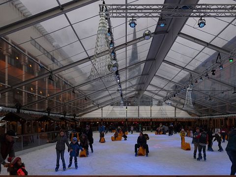 Geen schaatsbaan in Schiedam rond kerst