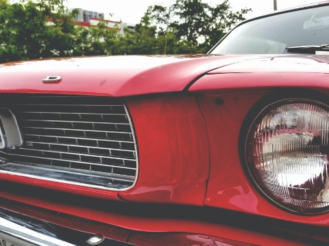 Drie aanhoudingen voor diefstal Ford Mustang