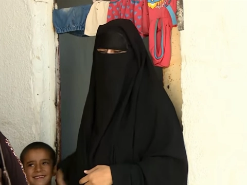 IS-bruid aangehouden na terugkeer op Schiphol