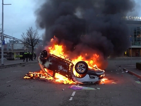 Gemeenten bereiden zich voor op mogelijke nieuwe rellen
