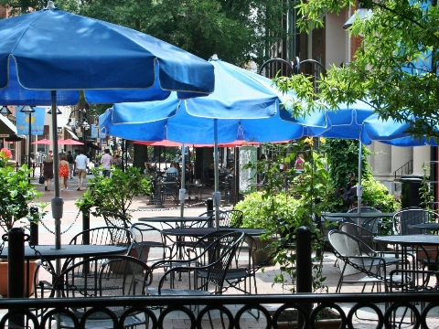 Kabinet: terrassen voorlopig niet open