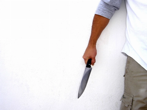 Man gestoken bij poging beroving