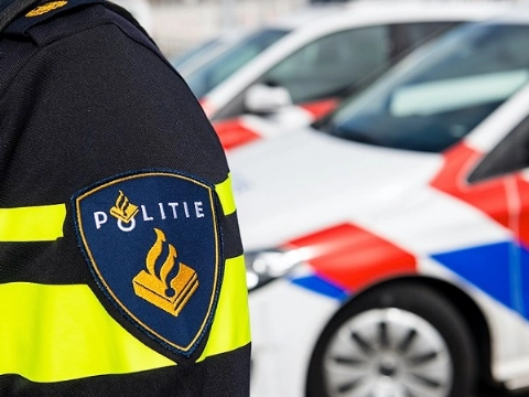 22-jarige man neergestoken, zwaargewond naar het ziekenhuis