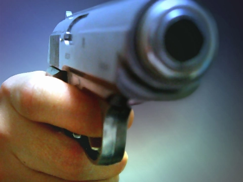 Leerling (15) neemt alarmpistool mee naar school