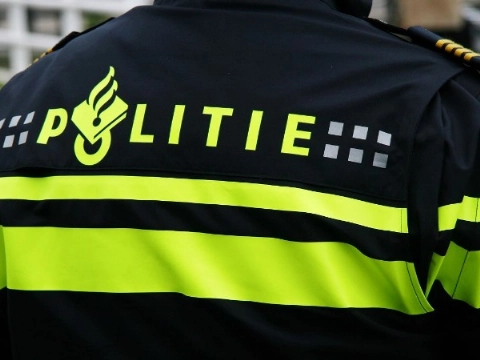 Man trekt vrouw (55) van fiets en misbruikt haar in de bosjes