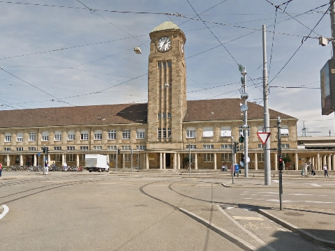 Nederlander opgepakt na steekpartij en achtervolging op station
