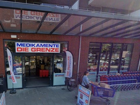 Winkel ontruimd na chemische reactie in schrobmachine