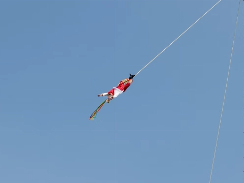 Tweede stuntman raakt gewond na spectaculaire katapultstunt