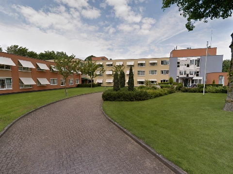 Bewoners geëvacueerd na brand in appartement van zorgcentrum