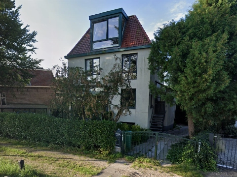 Krakers willen verkochte miljoenenvilla nog altijd niet verlaten
